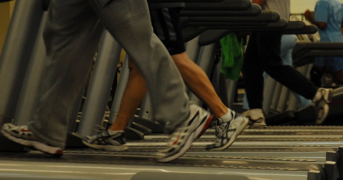 Fila de cintas de correr para revisar una Domyos TC5 antes de comprar o usar